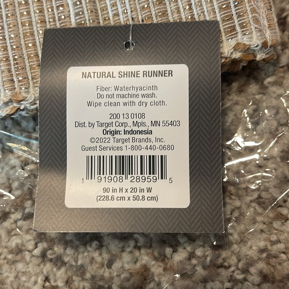 Threshold Table Runner. - Picture 3 of 3